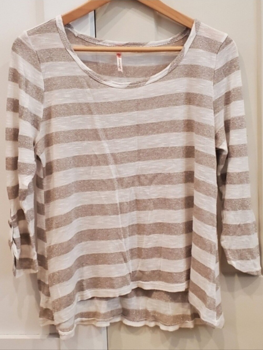 Concert by Clare 3/4 Sleeve Retro Top